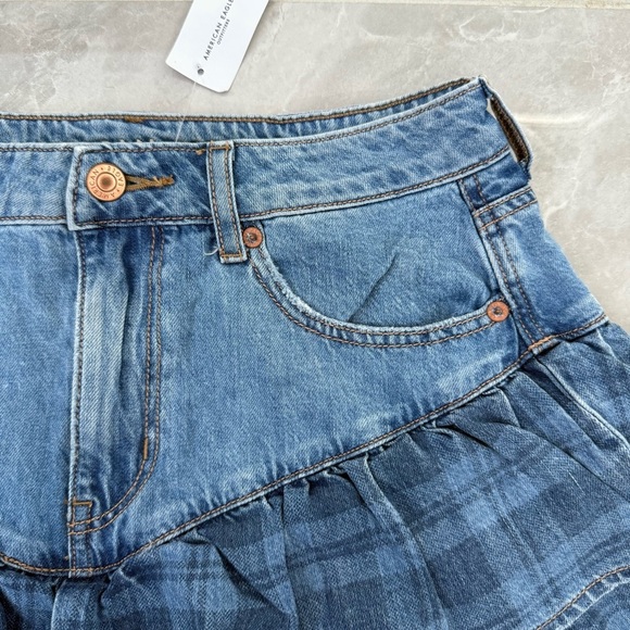 Women’s American Eagle Plaid Tiered Ruffle Denim Skirt Size 6 - Picture 4 of 16